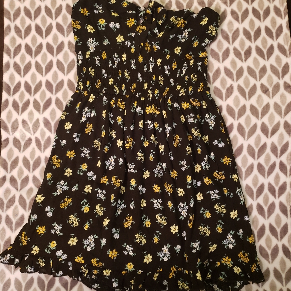 Xhilaration NWT Strapless Dress!!